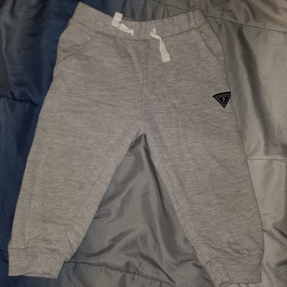 Guess jogging pants